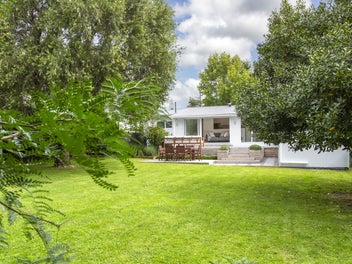 Masterpiece with Sensational Potential (809m2 MHU)