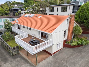 Spread out! Multi-functional home!