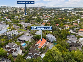 4 Bedroom Family Home on Freehold Title