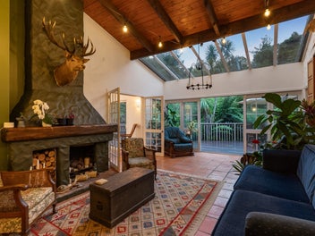 SPACE, PRIVACY & INCOME POTENTIAL!