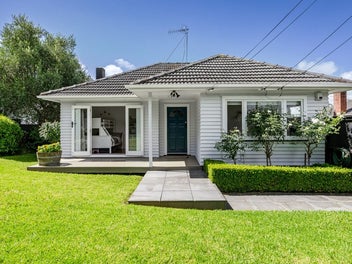 Freehold Family Favourite