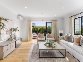 Sun-soaked living and family flexibility