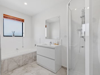 4 Bedroom Plus Granny Flat