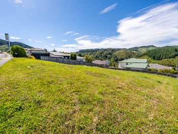 Blank Land in Riverstone - Over 600SQM