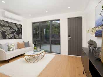 Private Access To The Park