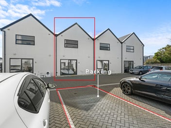 Walk to Stadium in 365-Day Airbnb Zoning