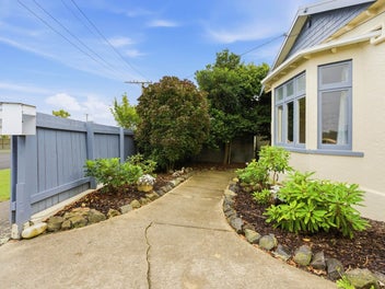 Ideal first home or family starter