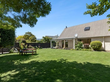 Much Loved, Renovated Family Home, in Old Wanaka
