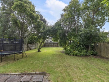 CHARMING, FREEHOLD & GENEROUS BACKYARD!