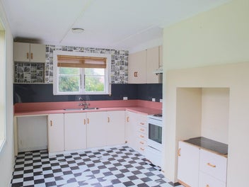 Solid Investment Opportunity in Glengarry!