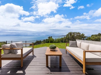LUXURY LIVING WITH SEA VIEWS | WESTLAKE ZONE