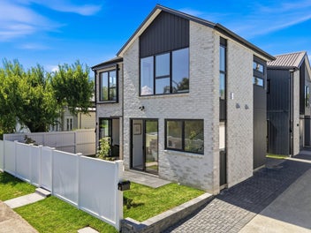 Brand New, Freehold, Freestanding Home