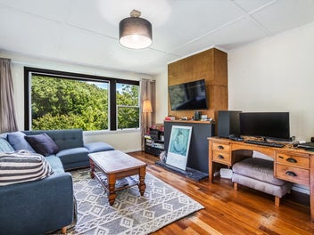 CUTE COTTAGE WITH OPTIONS!