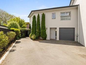 9C Burlington Street