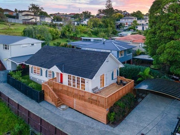 Sun, Style & Effortless Living in Mt Roskill