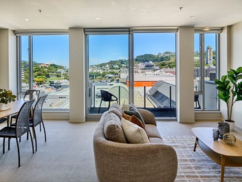 Modern and Spacious in Trinity Apartments