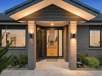 LARGE LAND, LOW PRICE