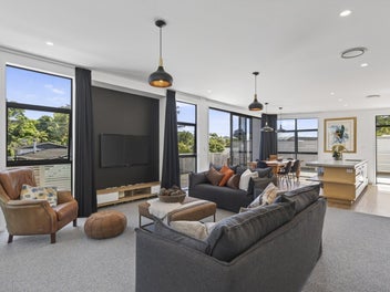 Modern Lock n Leave Living