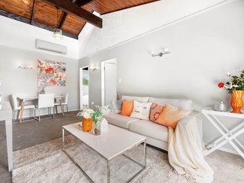 1970's 3 Bedroom Kiwi Classic