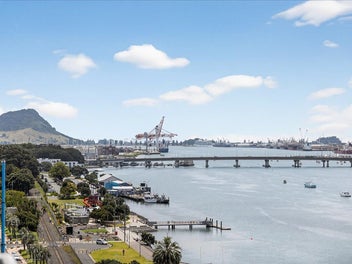 Charming Harbourside Apartment