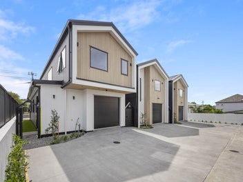 Boutique New Homes in One Tree Hill