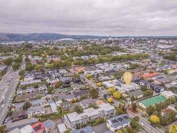 Executive Living with Effortless Style