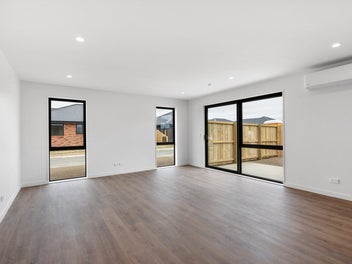 Brand New Home Ready to move in