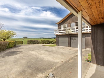 Spacious home with views & optional extra land