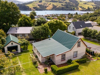 Heritage charm in a sun-drenched setting