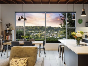 Sun, views and contemporary comfort