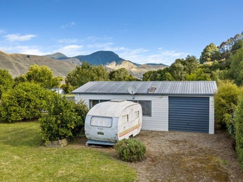 A place to drop anchor!