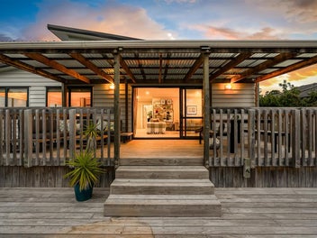 Sunsets, Space & Serious Family Living.