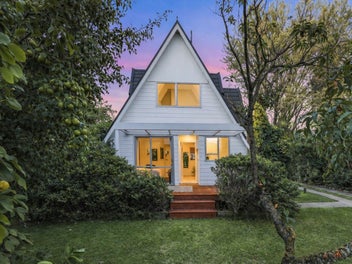 A Home Full of Heart, Character & Lifestyle