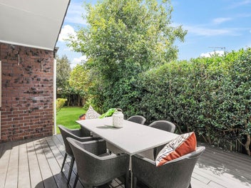 Freehold Family Favourite on 572m²