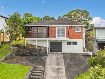 Coastal Dream on a Massive Freehold Section!