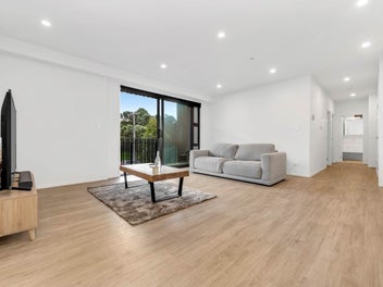 Live a Vibrant, Low Maintenance Lifestyle