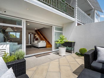 Vendor Says Present All Offers!