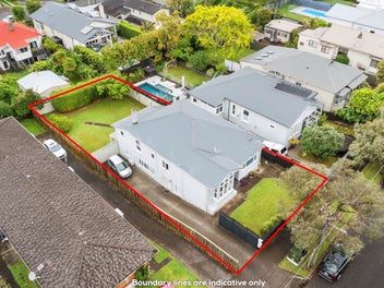 Character Home & Income on Full Site