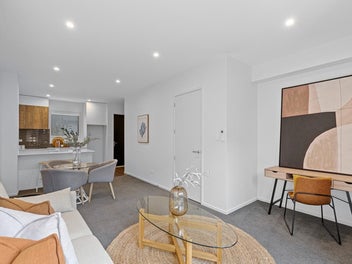 Champagne taste on a beer budget!