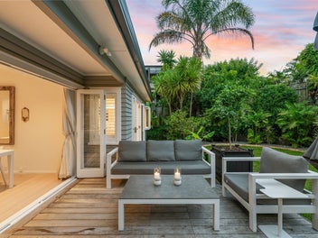 Auction Tuesday onsite 1pm- St Heliers sanctuary