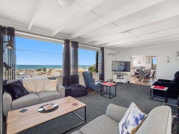 Style with exceptional Sea views