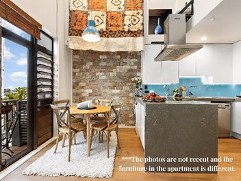 Unique City Fringe Living