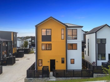 Freehold Independence, Receivership Price Tag