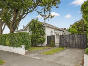 Hold, Earn, Envision