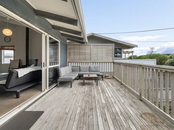 Deck Days & Coastal Nights