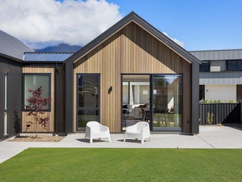 Architectural Quality. Everyday Comfort.