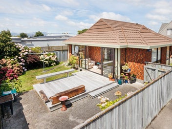 Standalone Brick Beauty!