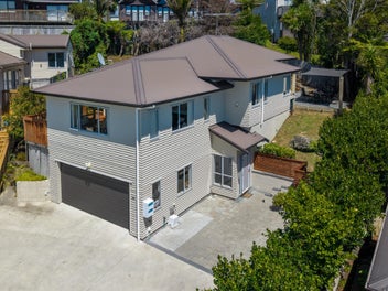 Space, Style & Sea Views