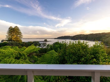 This is what "once in a lifetime" looks like ...