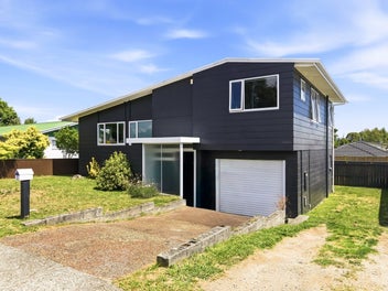 Freehold first home or easy-care rental investment